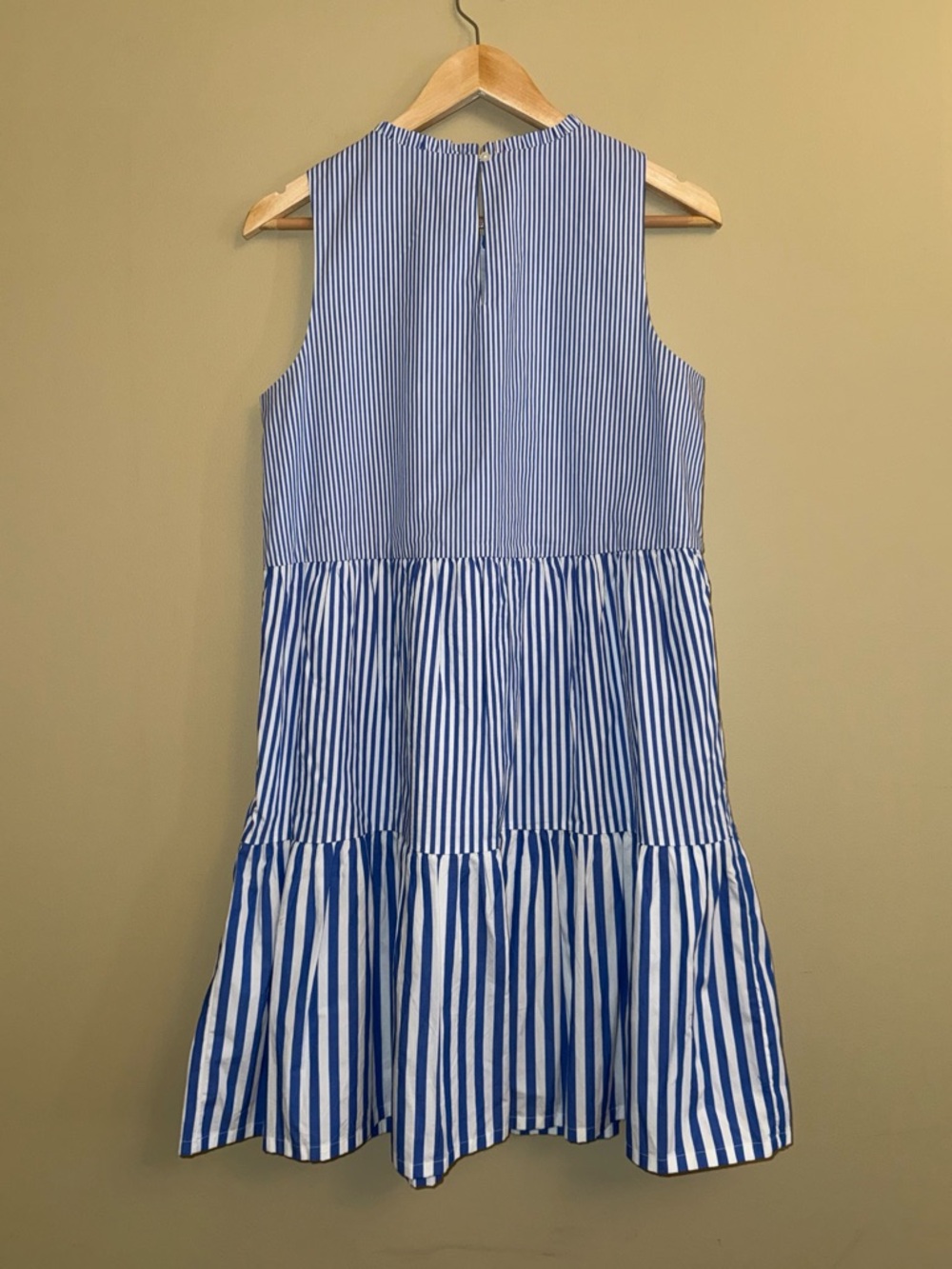JCrew Sleeveless Blue White Strip Midi Dress Sz 6 Pockets Coastal Resort Comfy - Picture 5 of 11